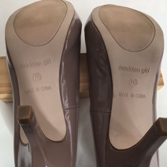 Madden Girl “Giddyy “ platform 3” heels. Size 7. Mocha latte. - Picture 9 of 12